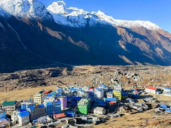 Kyanjing Valley Trek